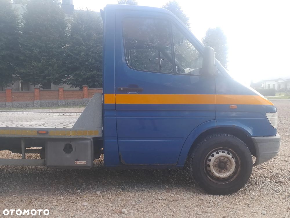 Mercedes-Benz SPRINTER - 20