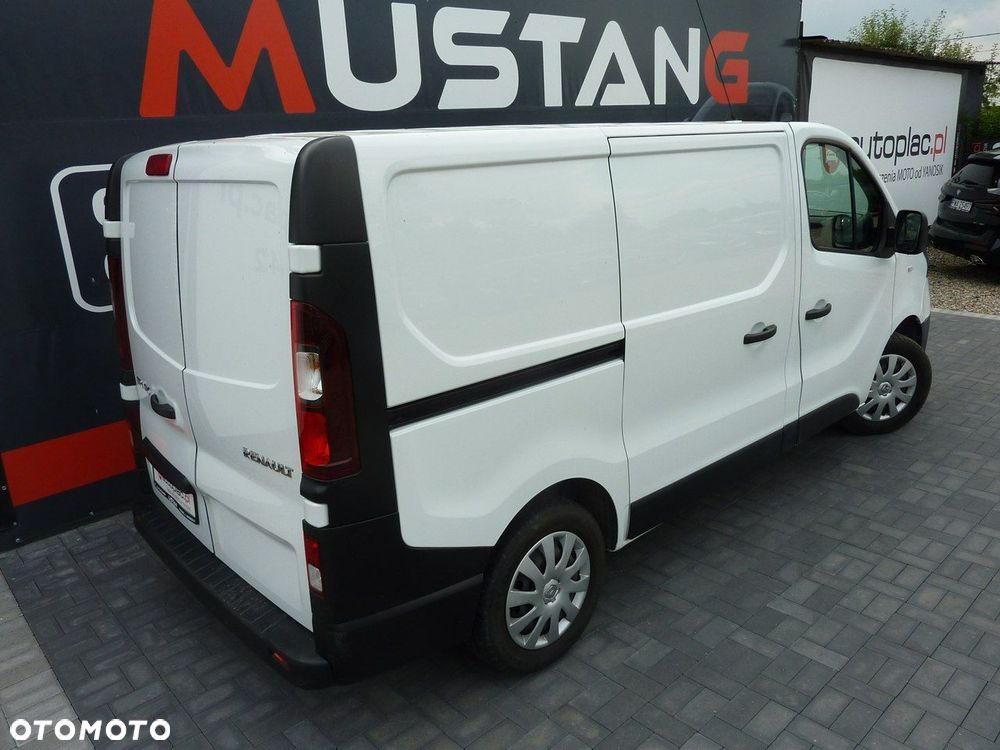 Renault Trafic - 9