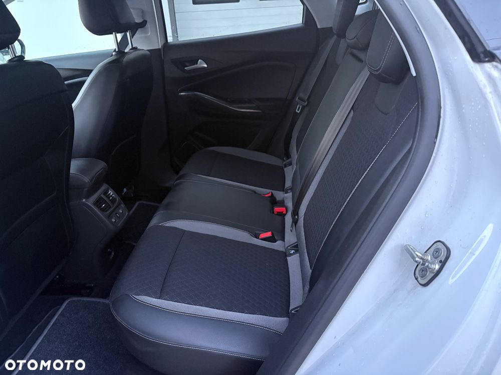 Opel Grandland X 1.2 Start/Stop INNOVATION - 18