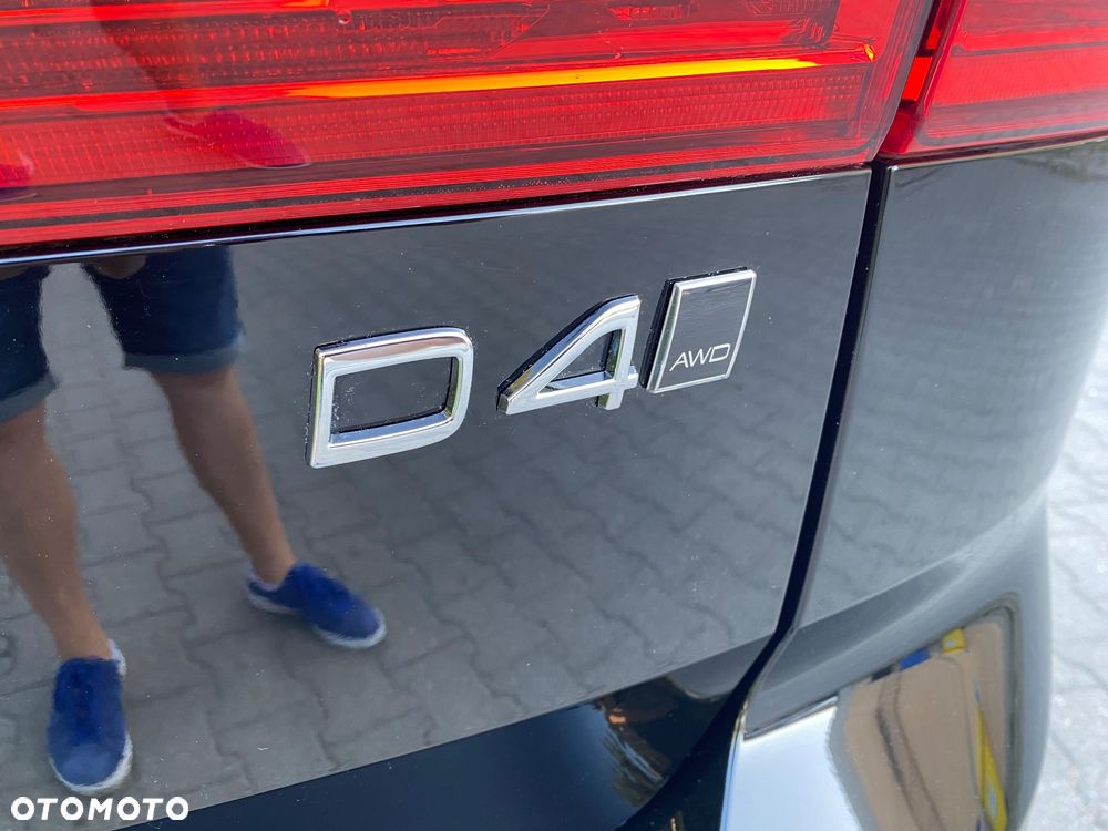 Volvo XC 60 D4 AWD Momentum - 15