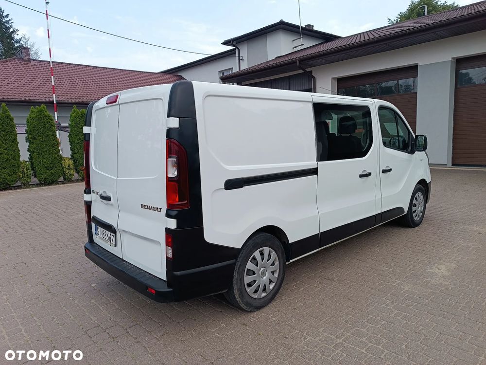 Renault Trafic - 14