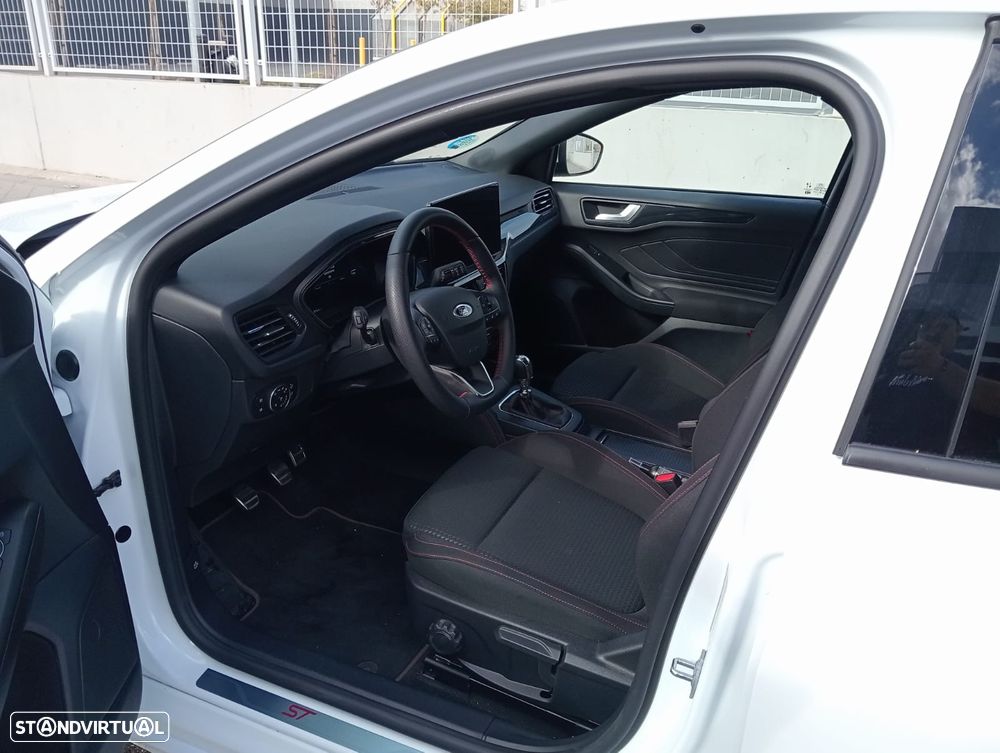 Ford Focus 1.0 EcoBoost MHEV Connected - 2