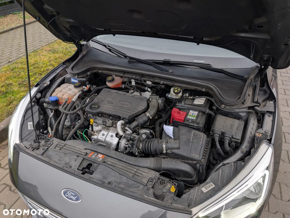 Ford Focus 1.5 EcoBlue Start-Stopp-System TITANIUM - 40