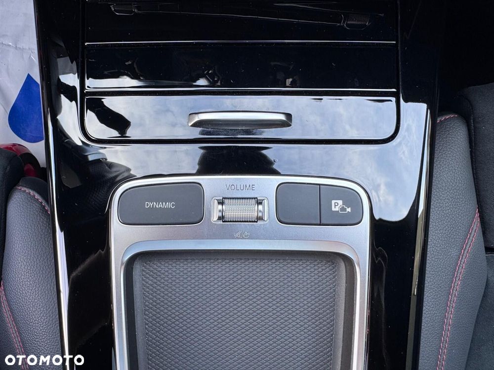 Mercedes-Benz CLA - 30