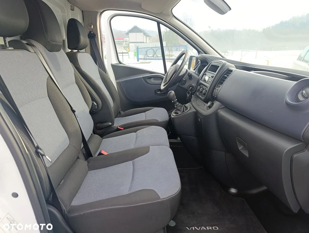 Opel VIVARO - 14