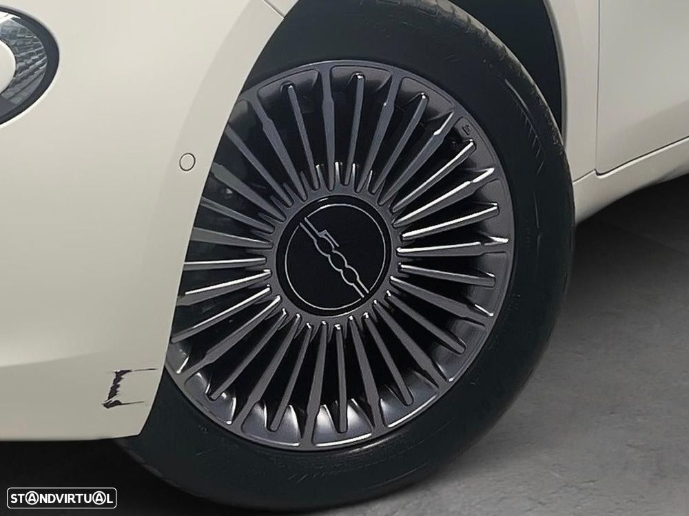 Fiat 500e C Icon - 18