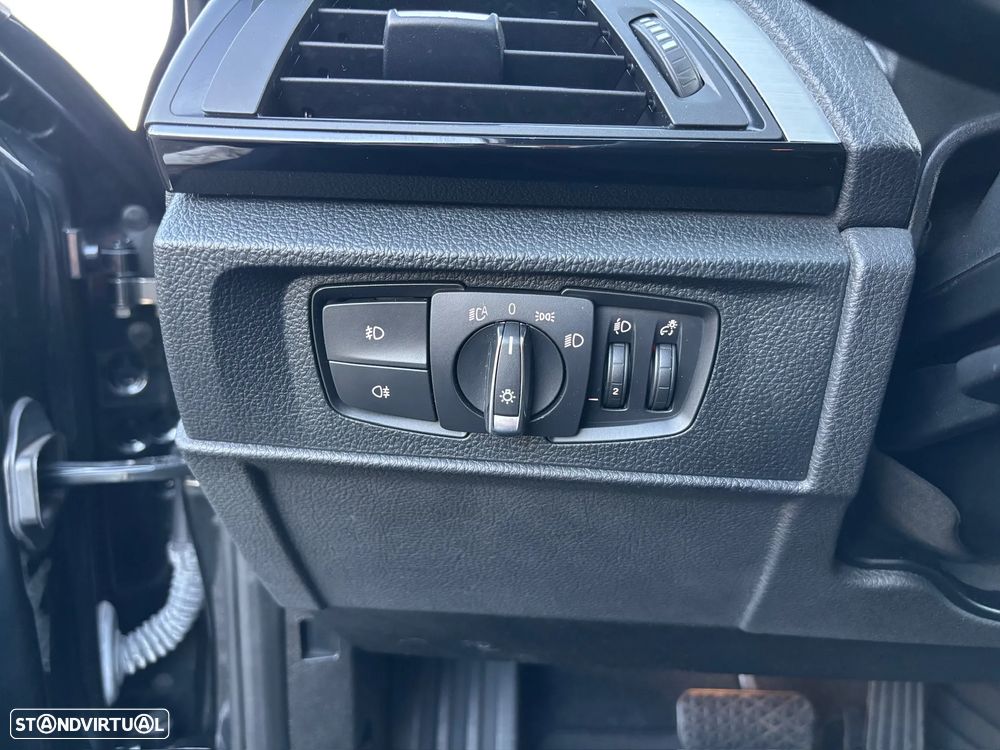 BMW 118 dA Line Sport - 14