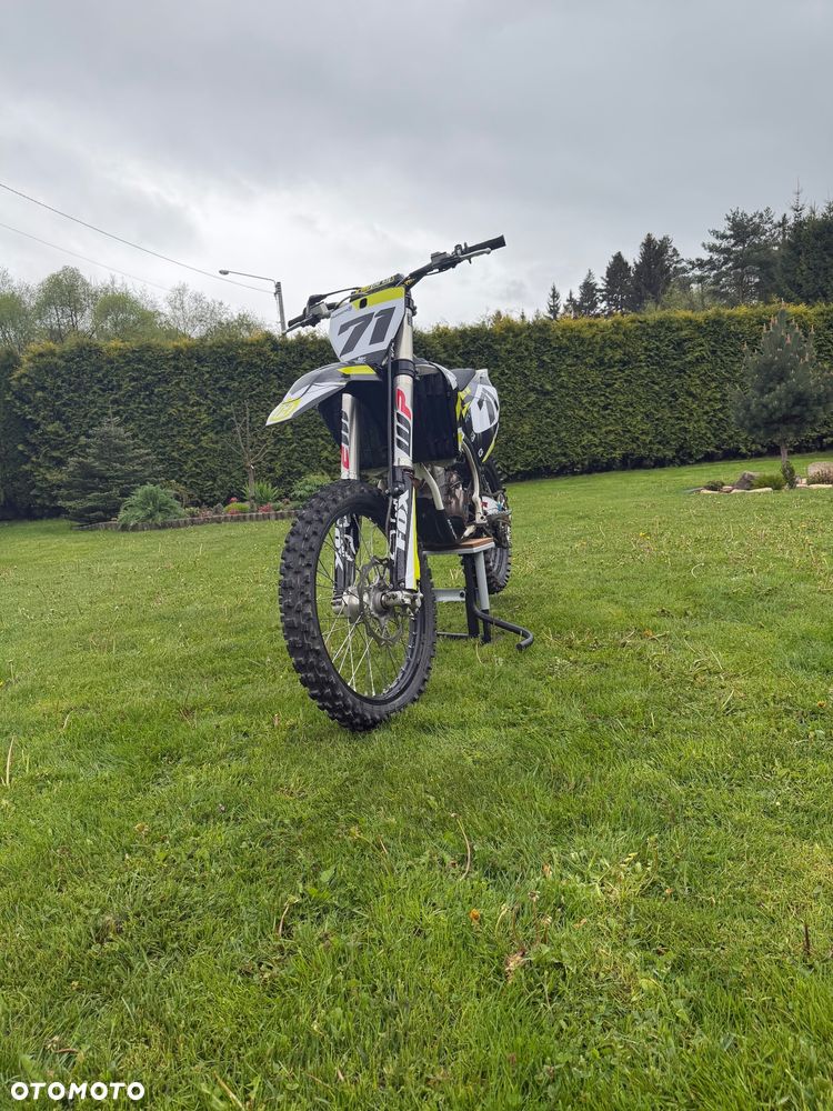 Husqvarna FC - 3