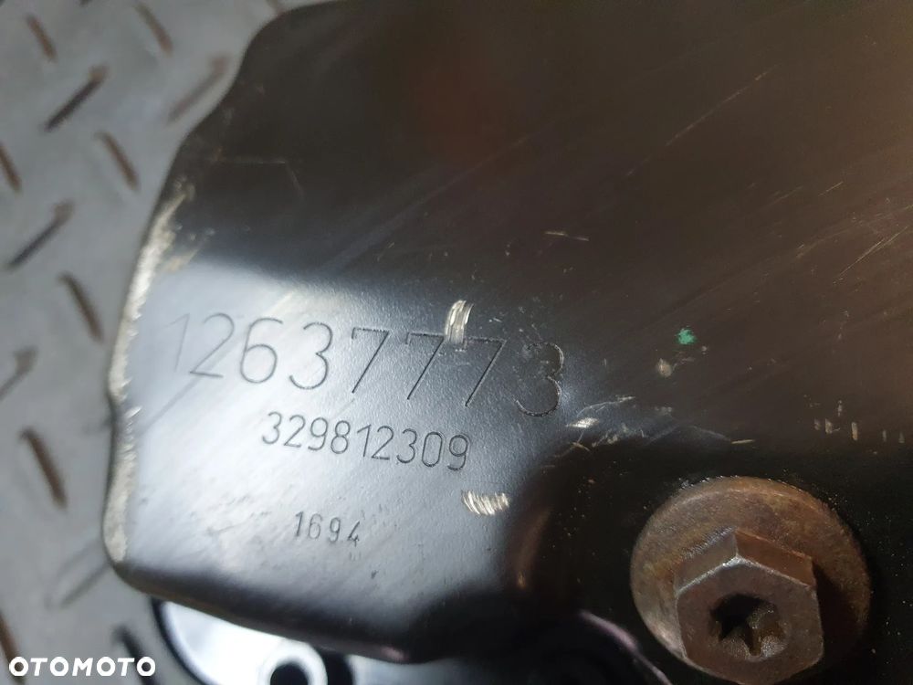 Opel Astra K alternator 1.4 turbo B14XFT miska olejowa 12637773 12637774 - 4