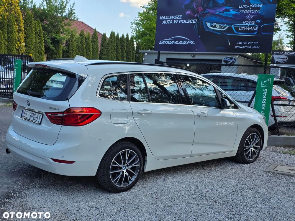 BMW Seria 2 218d - 6