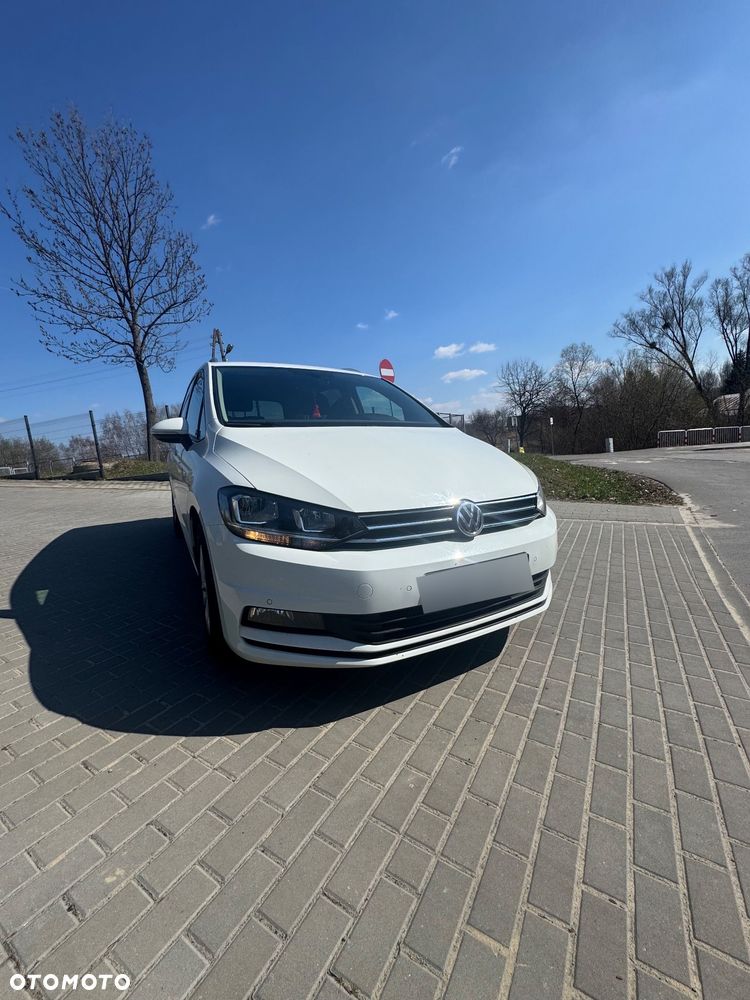 Volkswagen Touran - 3