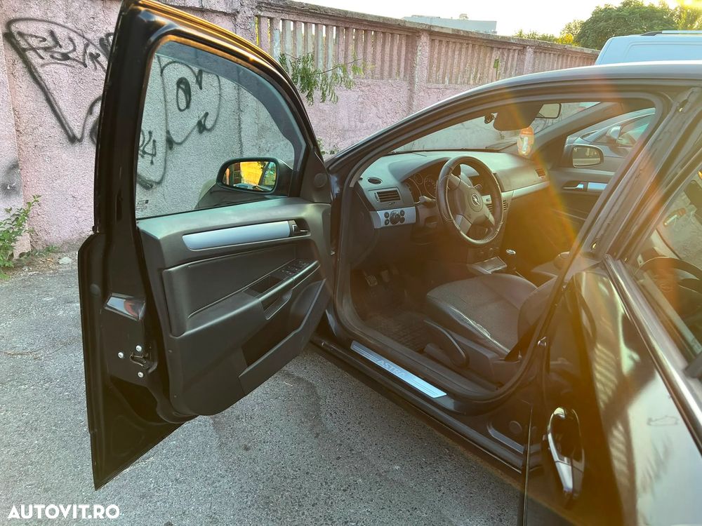Opel Astra 2.0 Turbo Sport - 9