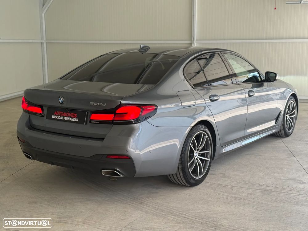 BMW 520 d Pack M Auto - 12
