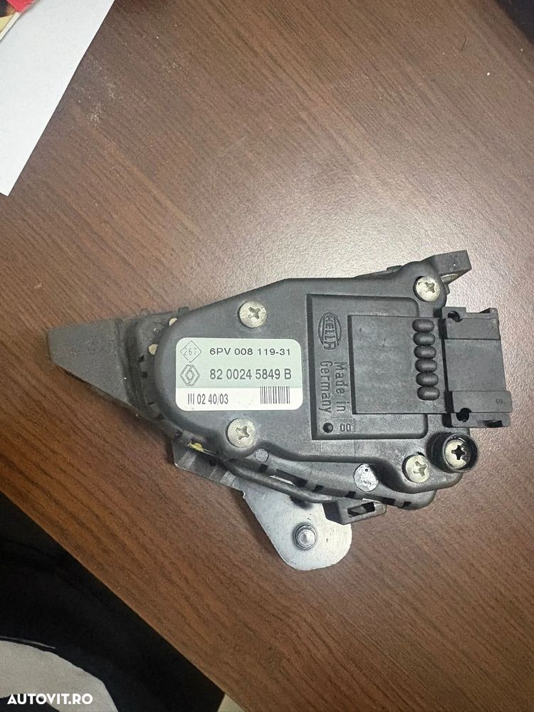 Pedala de acceleratie  Renault Twingo cod : 8200245849 - 1