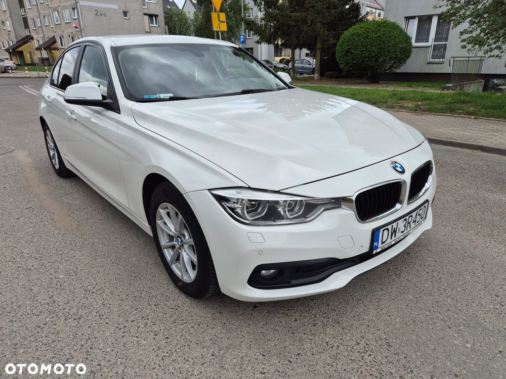 BMW Seria 3 318d Advantage - 3