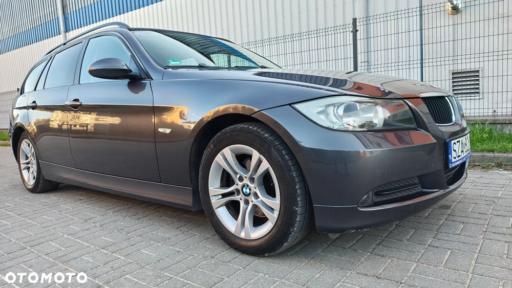 BMW Seria 3 - 18