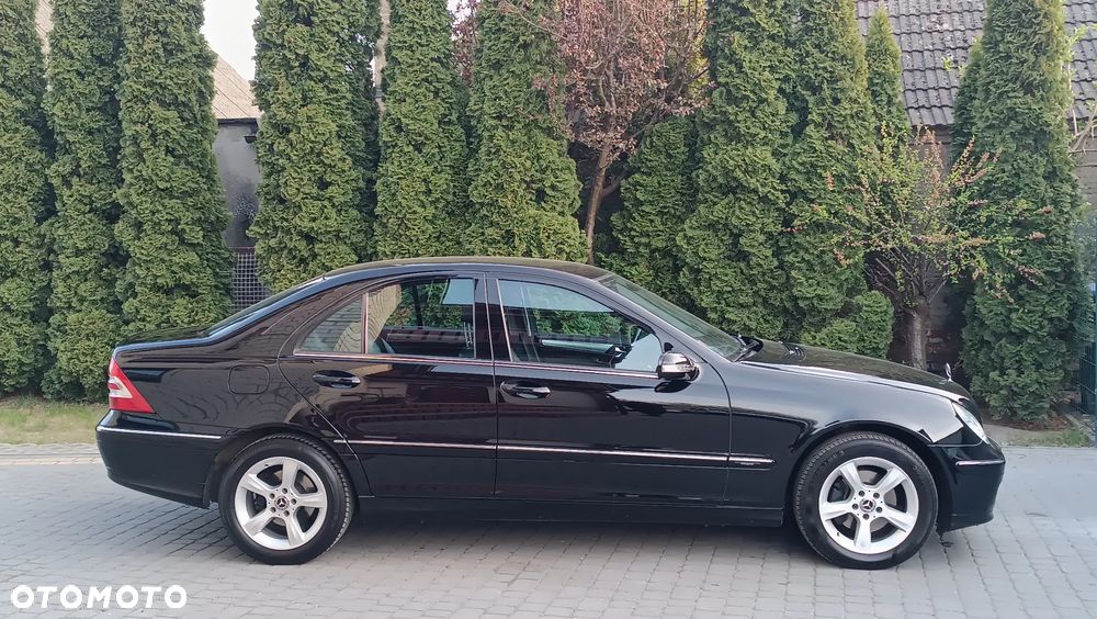 Mercedes-Benz Klasa C 180 Kompressor Avantgarde - 12