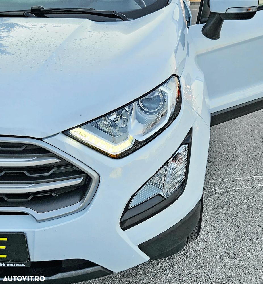 Ford EcoSport - 24