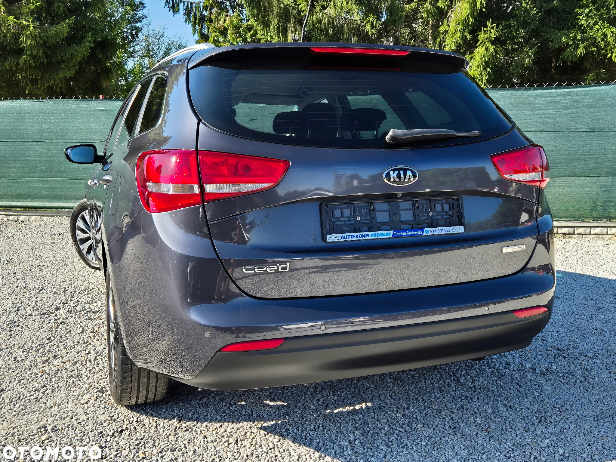 Kia Ceed 1.6 CRDi 136 ISG Platinum Edition - 20