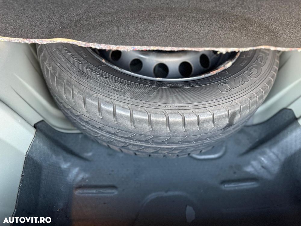 Dacia Logan dCi 90 (S&S) Comfort - 21