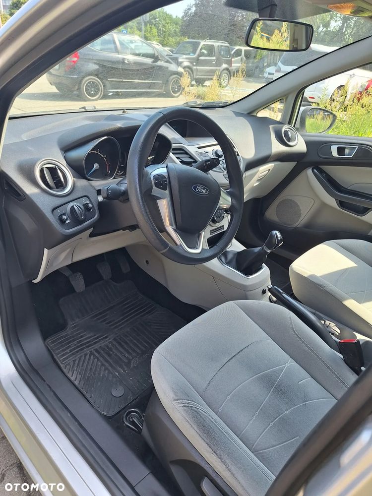 Ford Fiesta 1.25 Gold X - 8