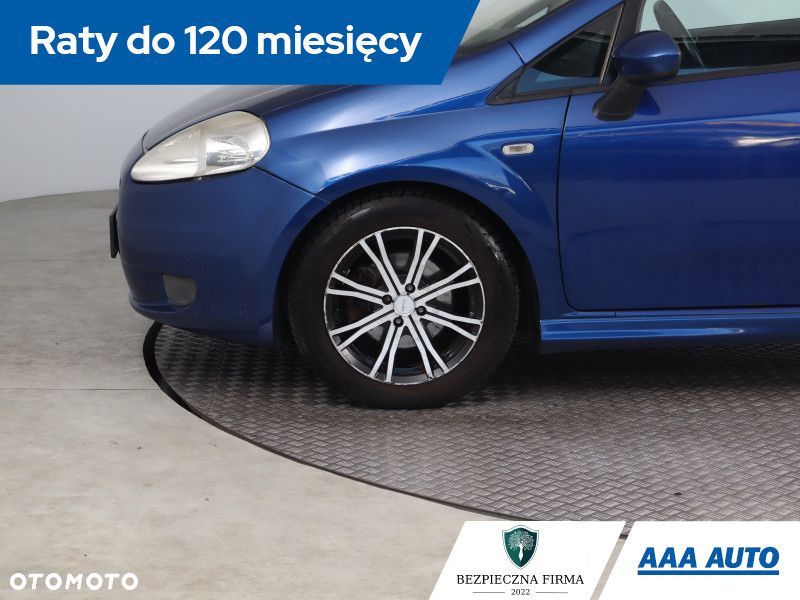 Fiat Grande Punto - 15