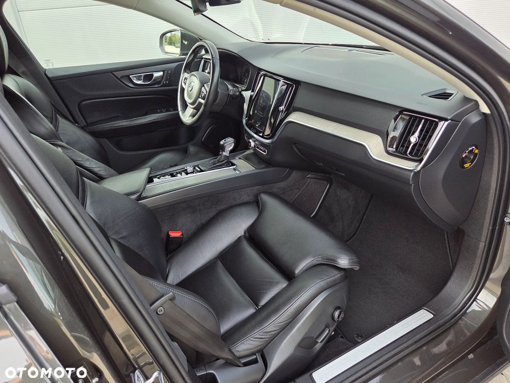 Volvo V60 D3 Geartronic Inscription - 32