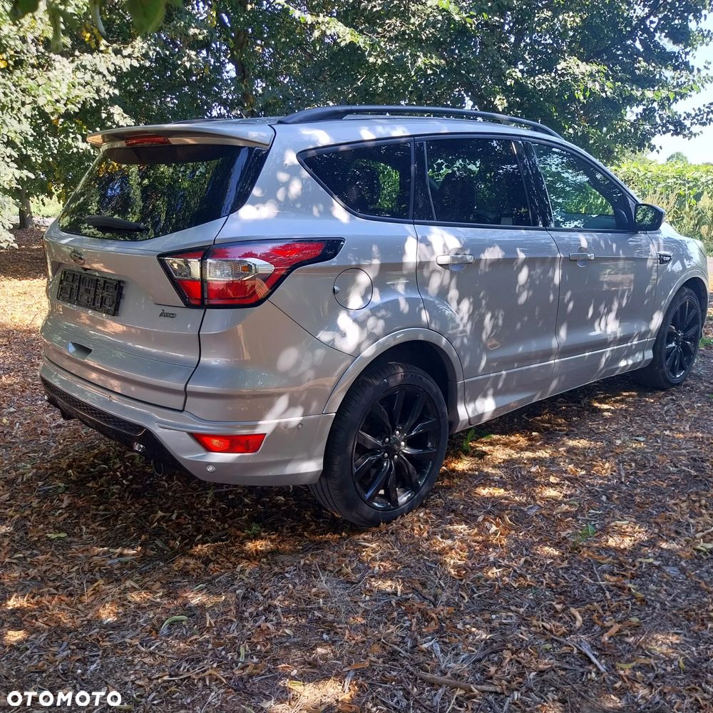 Ford Kuga 2.0 TDCi 4x4 ST-Line - 3