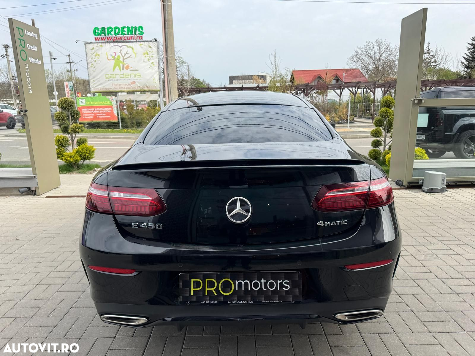 Mercedes-Benz E - 15