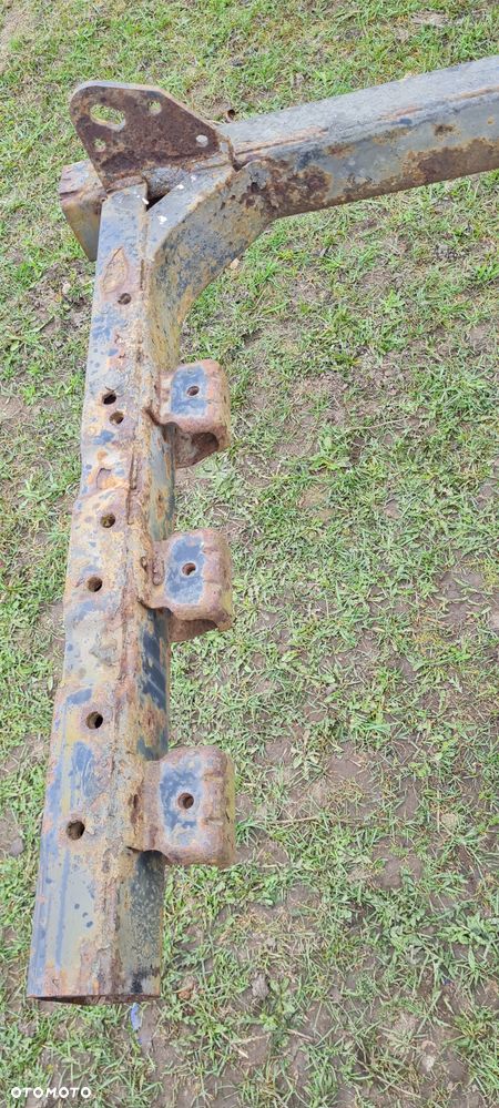 Nissan Terrano II Tył Ramy Belka - 3