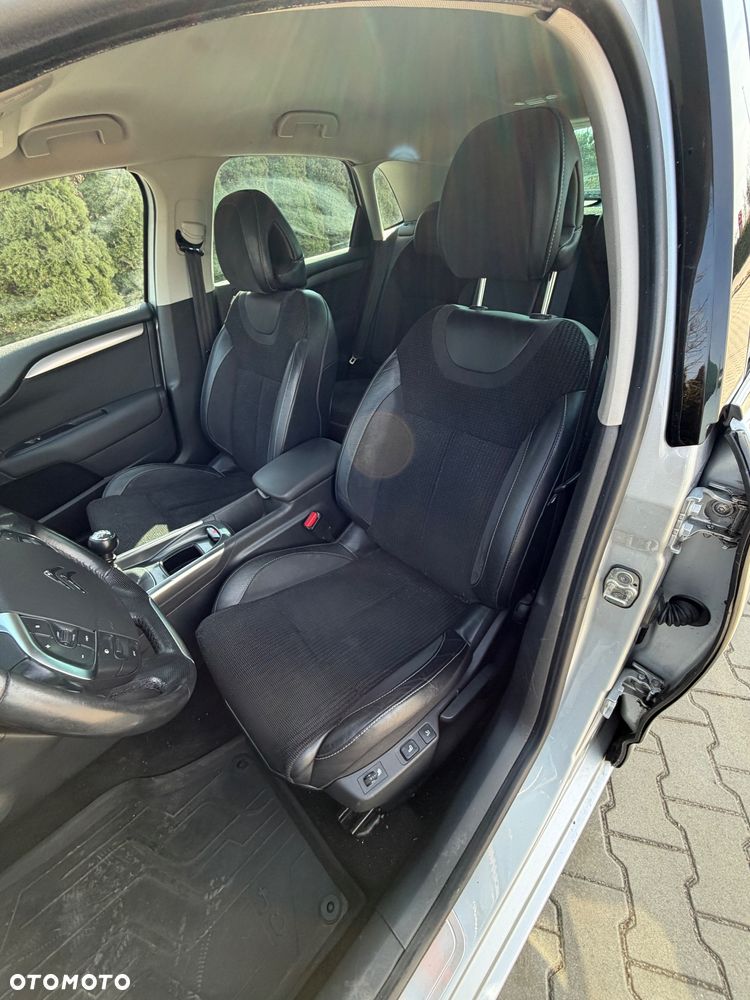 Citroën C4 HDi 150 Exclusive - 14