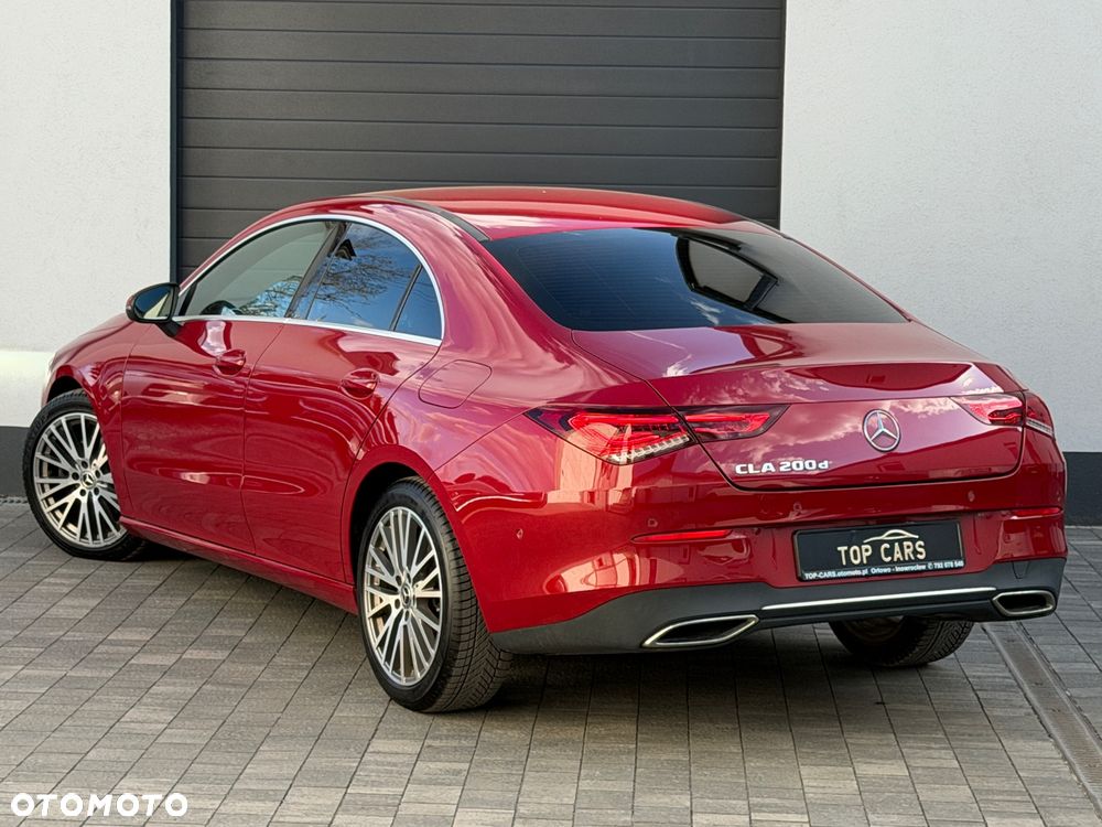 Mercedes-Benz CLA 200 d Progressive 8G-DCT - 23