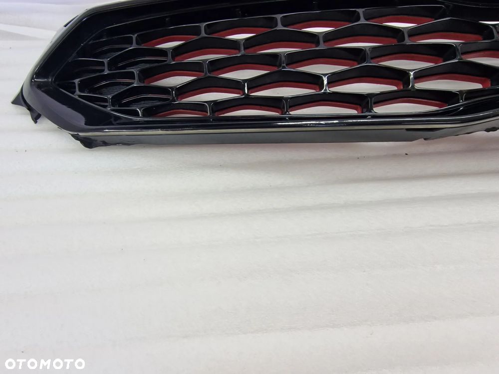 KIA CEED III 3 GT 18- ATRAPA / GRILL PRZEDNI PRZÓD , NR 86351-J7900 , NR AUKCJI GR13 - 15