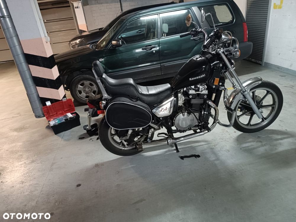 Kawasaki LTD - 16
