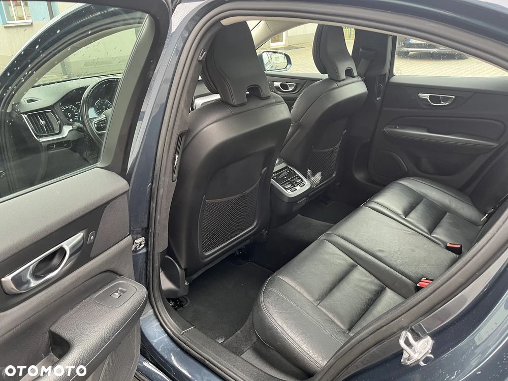 Volvo S60 - 21