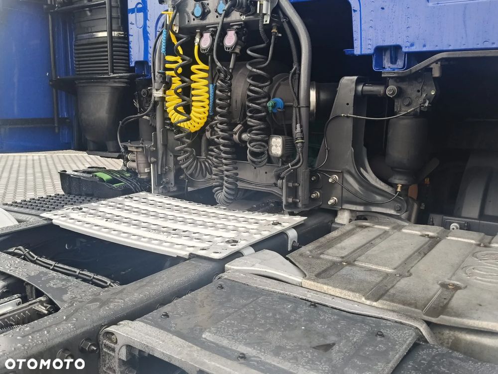 Volvo FH4 460 / EURO 6 / AUTOMAT / I -SHIFT / STANDARD / - 11