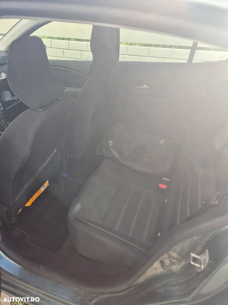 Dacia Logan TCe 90 MT6 Journey+ - 5