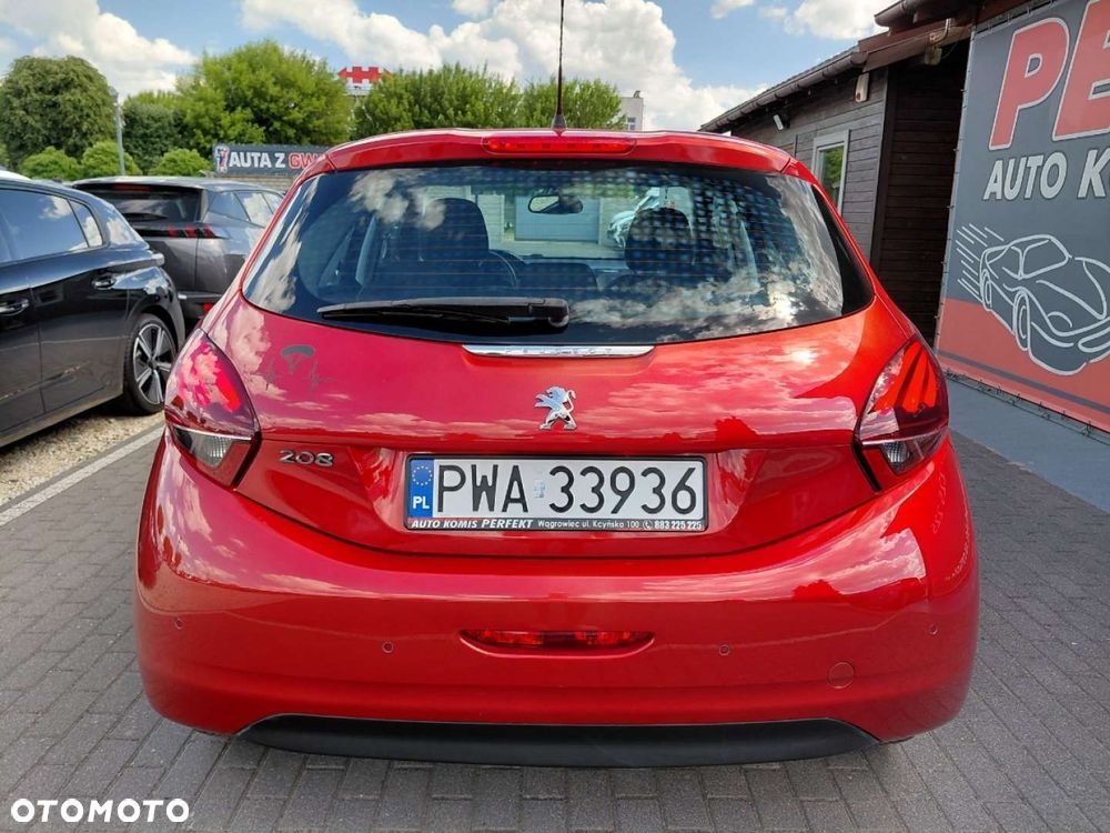 Peugeot 208 - 7