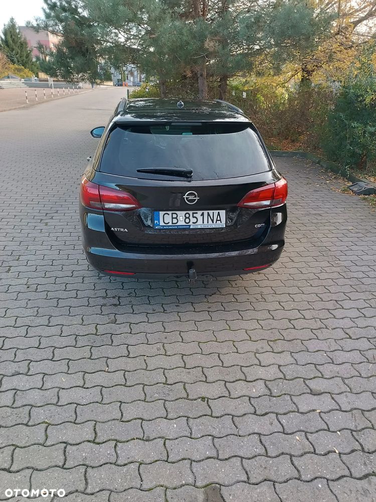 Opel Astra - 4