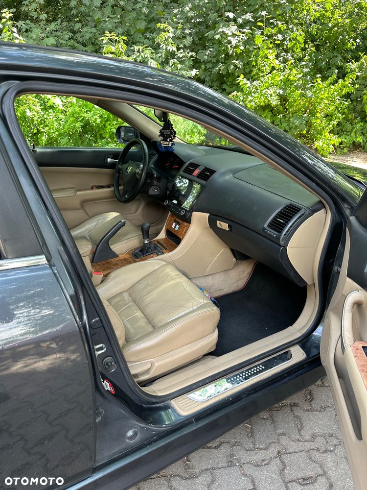 Honda Accord - 23