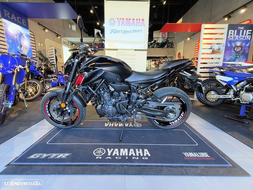 Yamaha MT-07 - 10