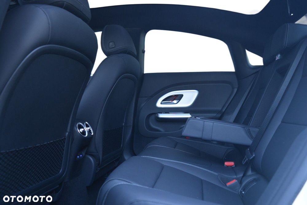Mercedes-Benz CLA 250+ 85kWh - 9
