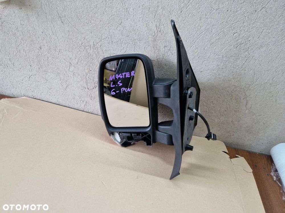 LUSTERKO LEWE RENAULT MASTER IV 6 PIN - 8