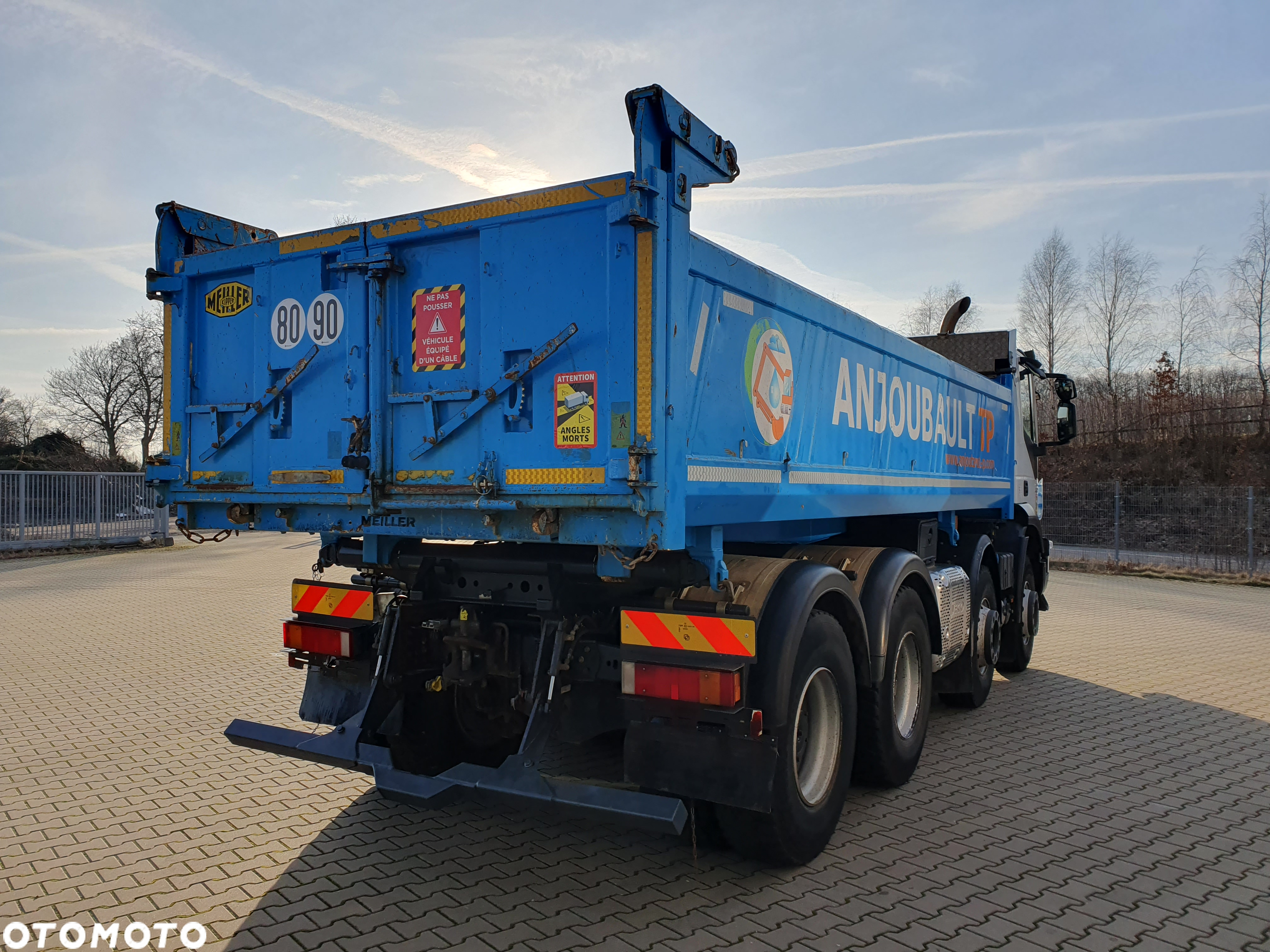 Iveco - 11