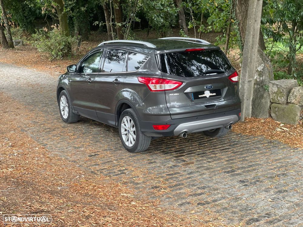 Ford Kuga 2.0 TDCi Titanium - 27
