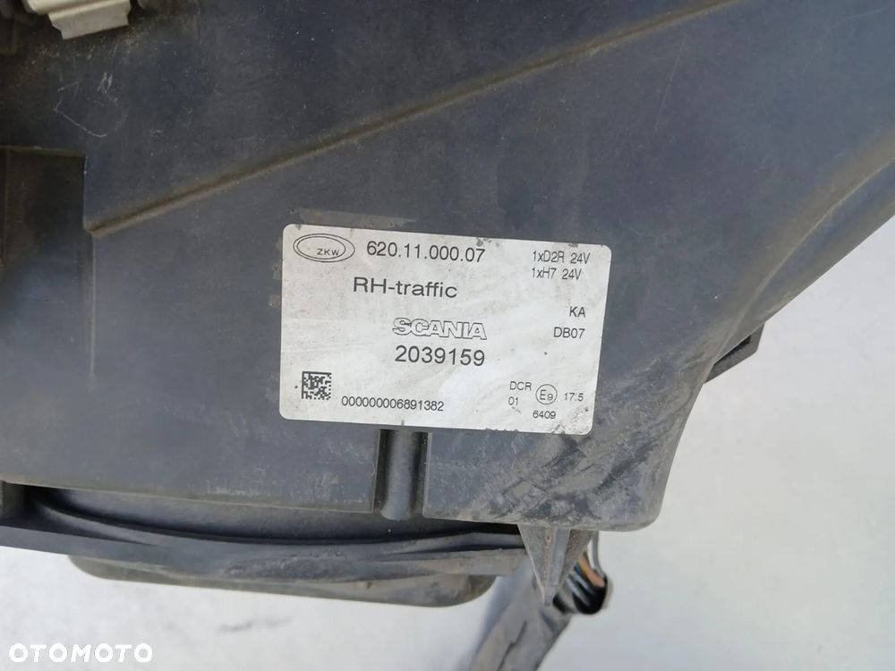 LAMPA PRZÓD PRAWA LEWA SCANIA R XENON KIERUNKOWSKAZ - 5