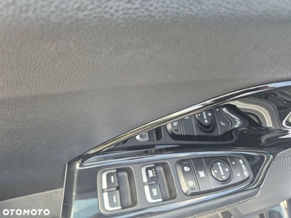 Kia Niro 1.6 GDI Hybrid XL - 22