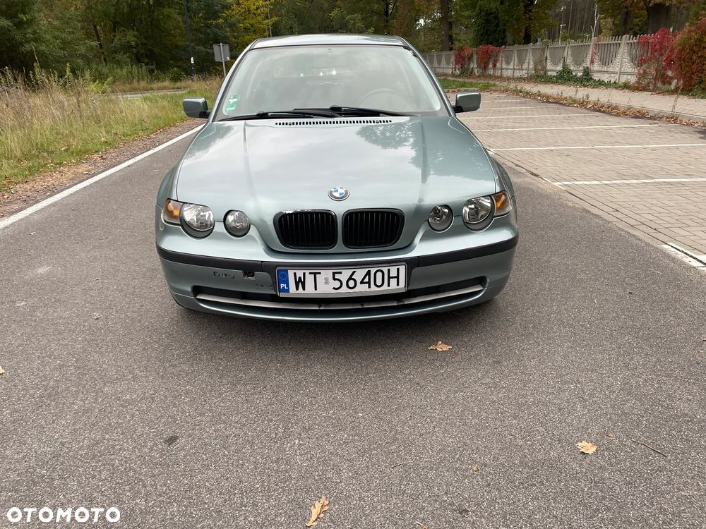 BMW Seria 3 318i - 4