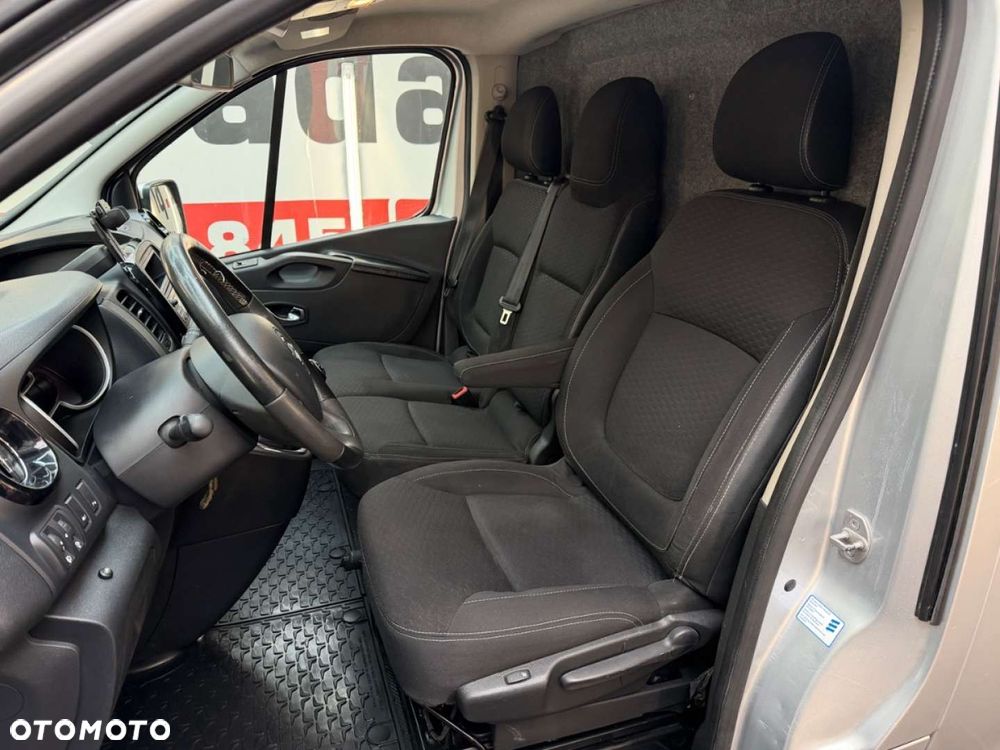 Opel VIVARO - 13