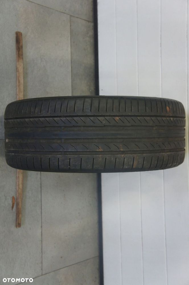 NR 518 Opona Letnia 245/45/19 Continental Bieżnik ok. 3,29mm - 3